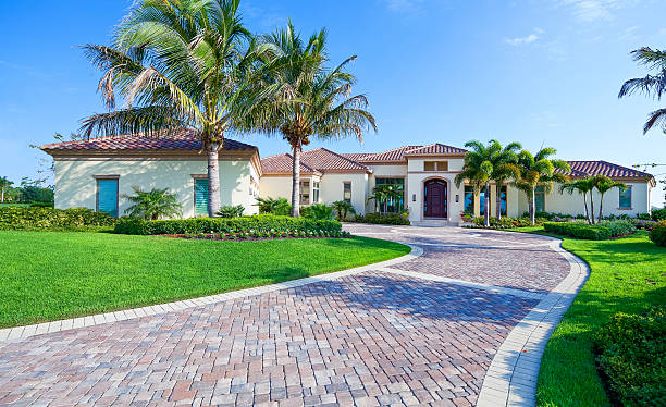 Best Driveway Paving Contractor  in Bellaire, TX